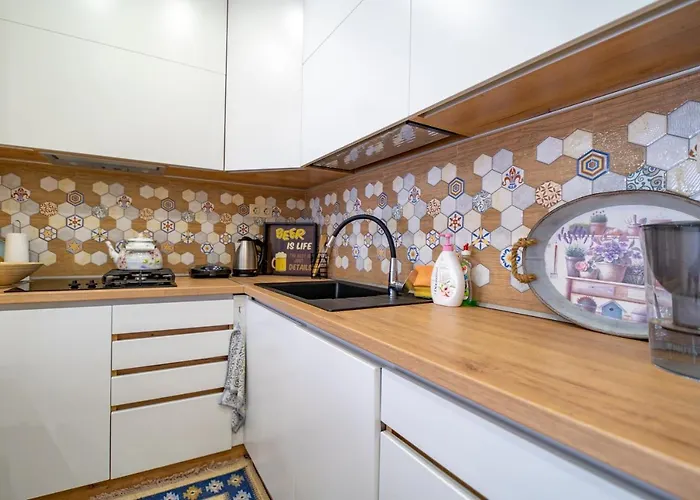 Marsy アパート サンダンスキ